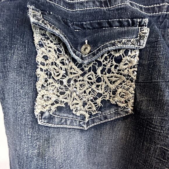 Short & Sexy Series Shorts women size 24 blue denim grunge  mom jean shorts - Picture 9 of 13